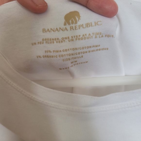 Banana Republic White T-shirt Size: M - Picture 2 of 3
